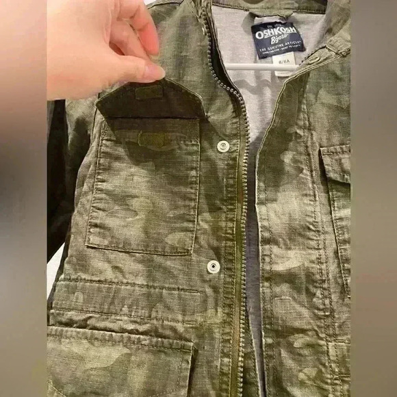 NWT OSHKOSH B’GOSH Green Camo Utility Jacket for Girls Sz 8/8A - Picture 3 of 6